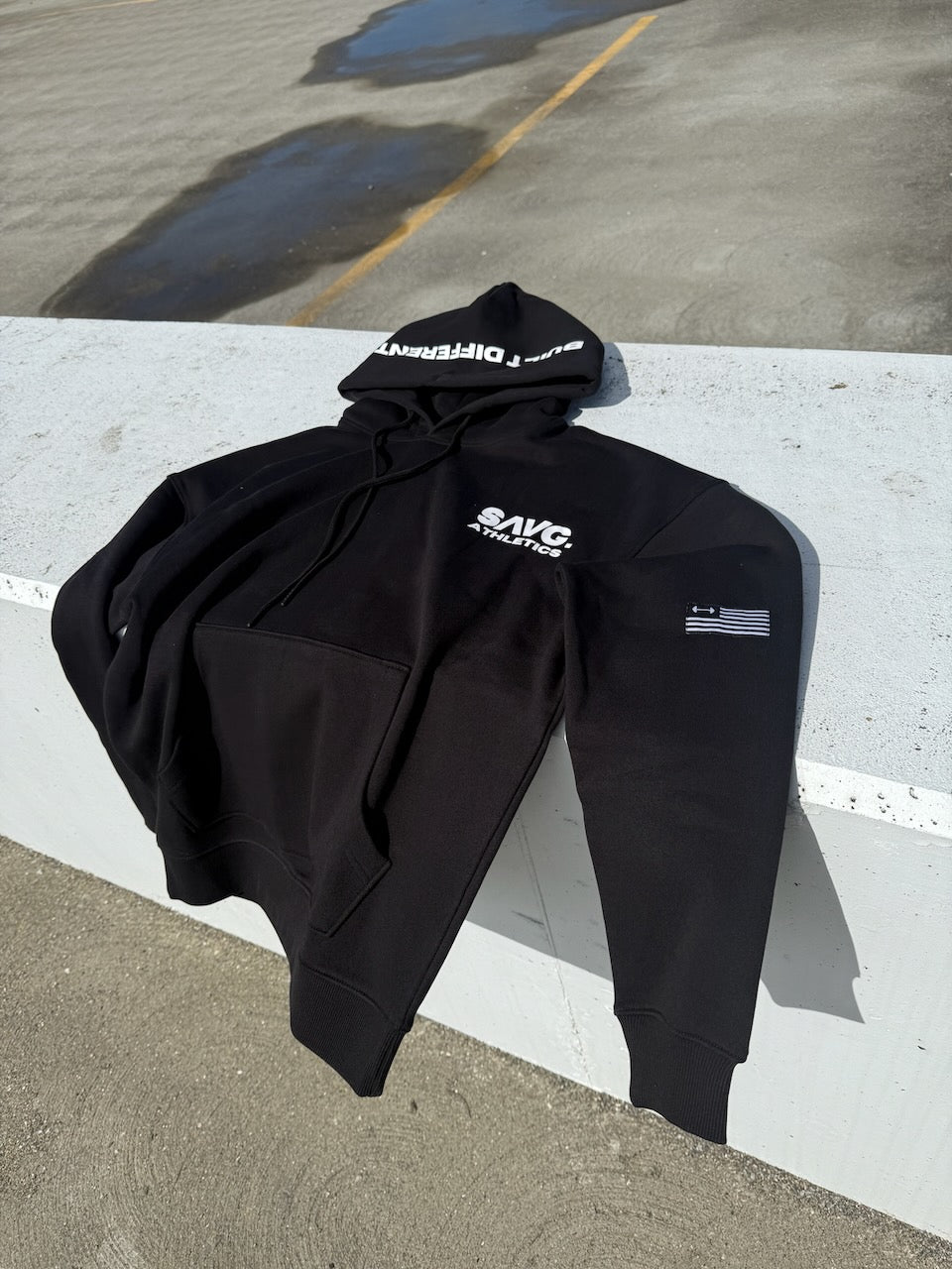 Outlier Hoodie - SAVG AthleticsSABDSSAVG Athletics. Quality Mens lifting Hoodie- Black.