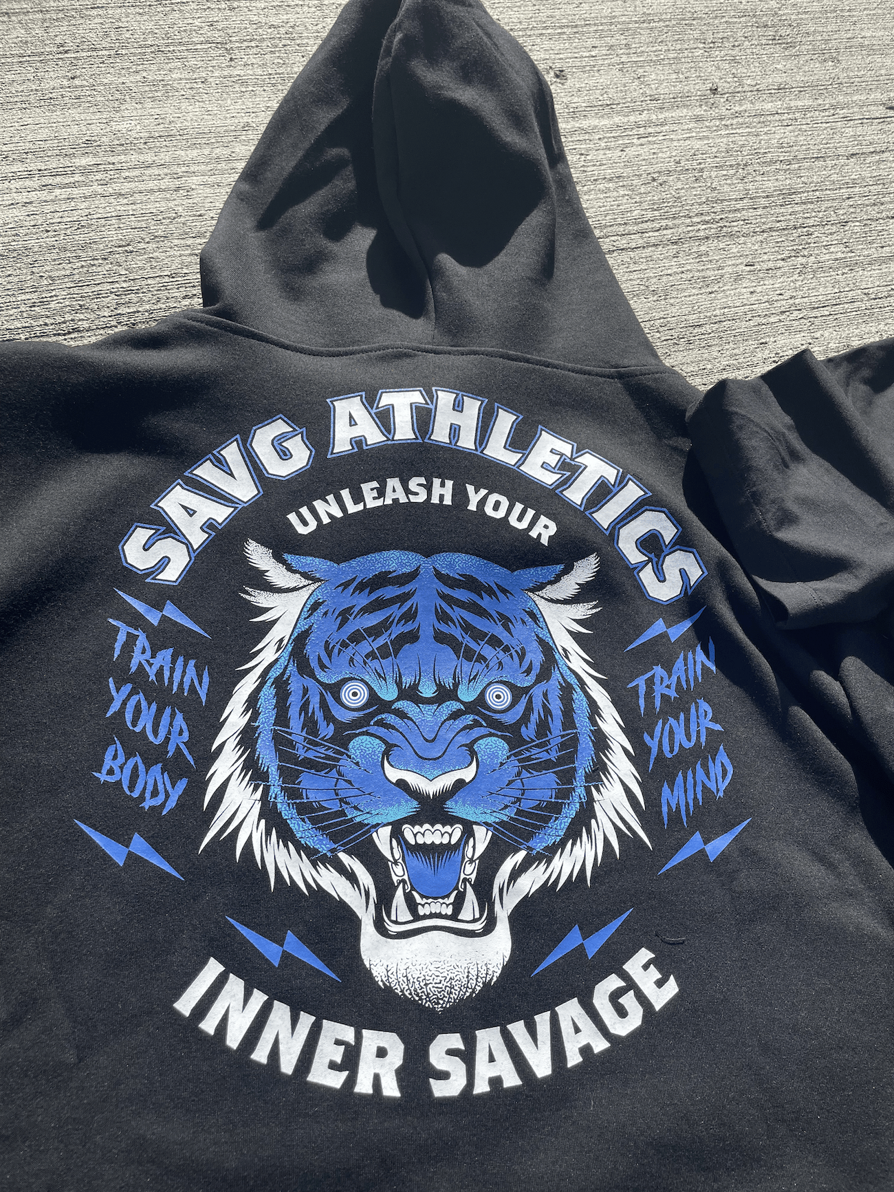 SAVG BODY & MIND TIGER HOODIE. - BLACK - SAVG AthleticsTHB01